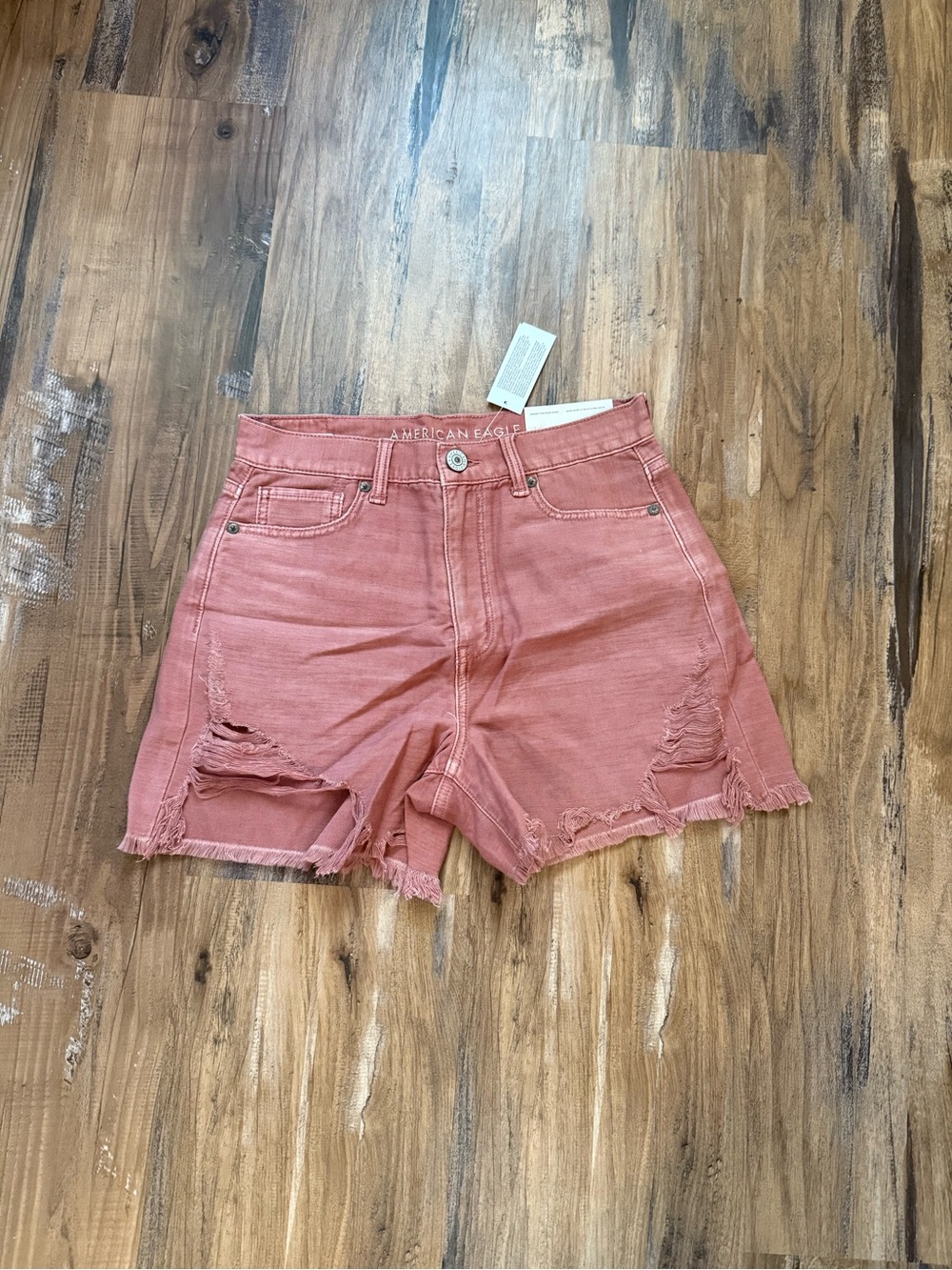NWT American Eagle Outfitters Women's High-Rise Distressed Denim Shorts